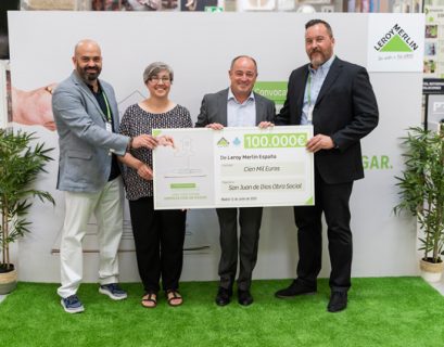 Leroy Merlin entrega la ayuda de 100 000€ a la organización San Juan de Dios