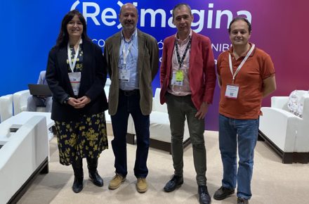 Equipo Saint-Gobain: De izquierda a derecha, Esther Soriano, Alberto García, Nicolás Bermejo y Jaime De Luis Rullan.
