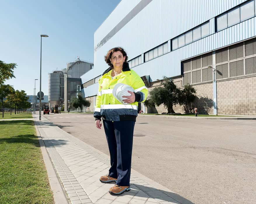 Annie Marechal, International Paper