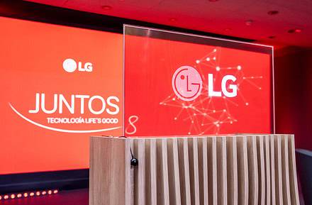LG