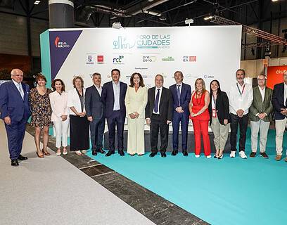 Foto de inauguración del Foro de las Ciudades en el marco de la Semana de los Servicios al Ciudadano TECMA 2026 en IFEMA Madrid