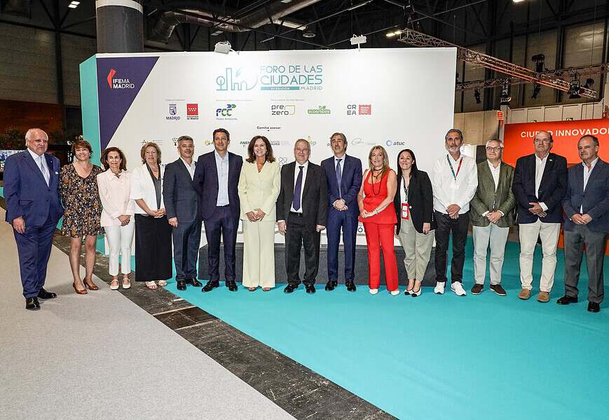 Foto de inauguración del Foro de las Ciudades en el marco de la Semana de los Servicios al Ciudadano TECMA 2026 en IFEMA Madrid