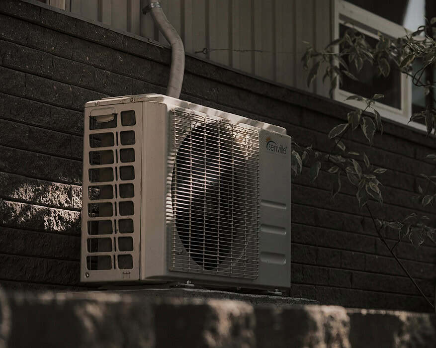 MITECO regula las redes de calor urbanas y destina 50 millones a 37 proyectos con más de 300 MW renovables