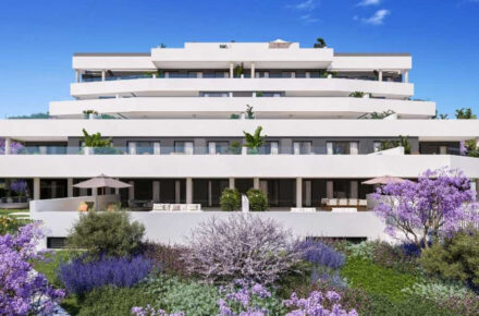 Metrovacesa Medblue 4 Marbella comercialización 2026